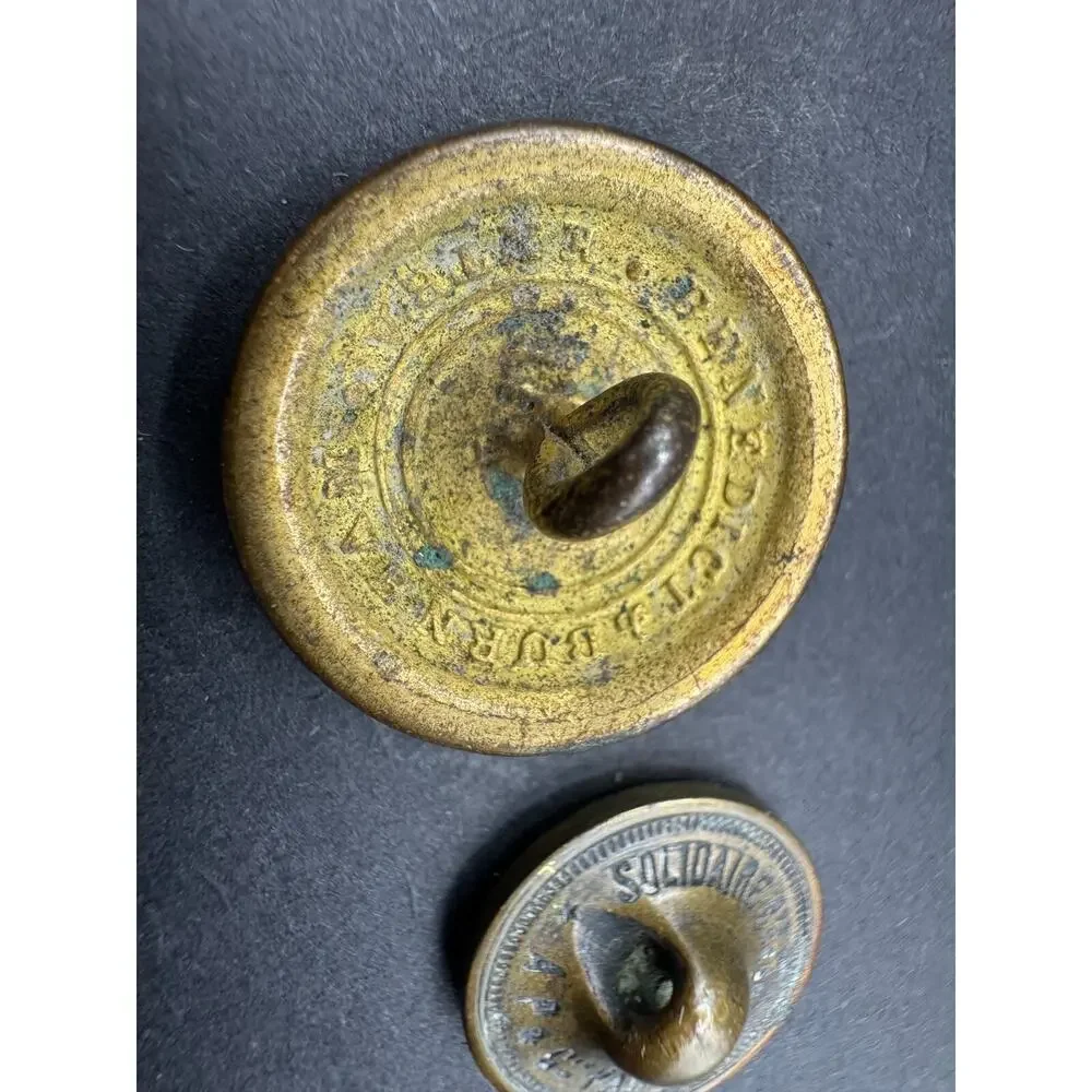 Antique Button Brass Floral Design Benedict & Burnham & Solidaire Paris France